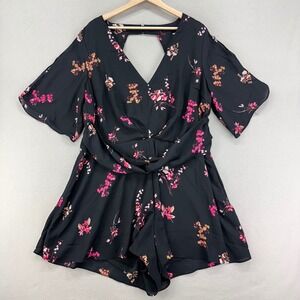 City Chic Romper Womens 18 Black Floral Short Sleeve Dressy Feminine Jumpsuit‎